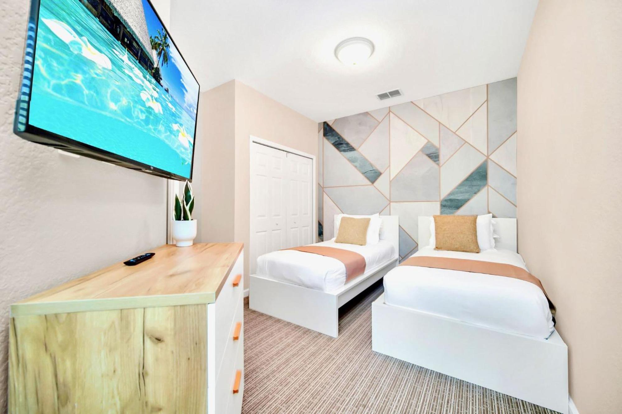 3Br Condo With Hot Tub And Pool - Near Disney Orlando Kültér fotó
